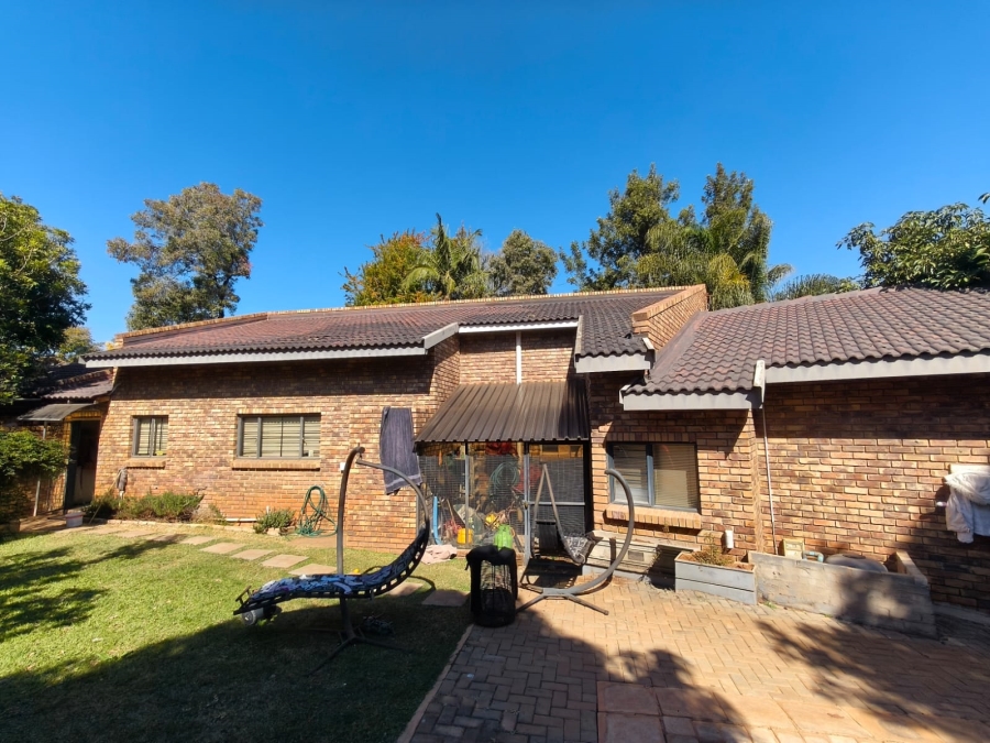 3 Bedroom Property for Sale in Safari Gardens North West